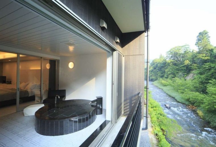 鉛温泉 藤三旅館