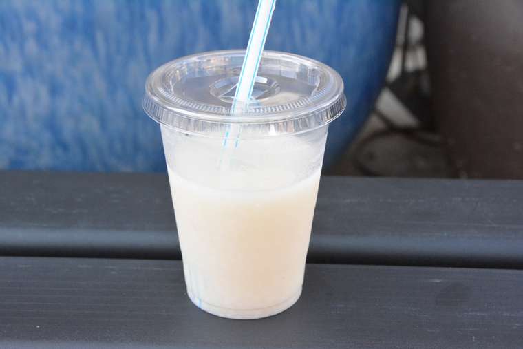 成田山新勝寺の参道で食べ歩き