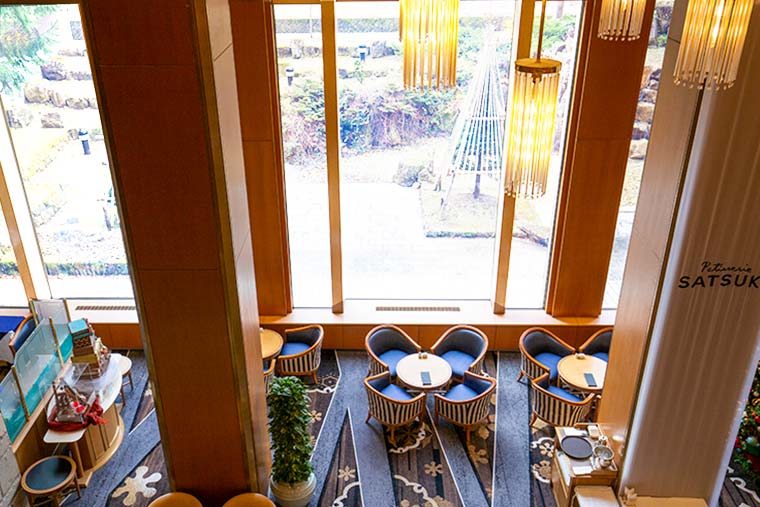 越後湯沢温泉 NASPAニューオータニ