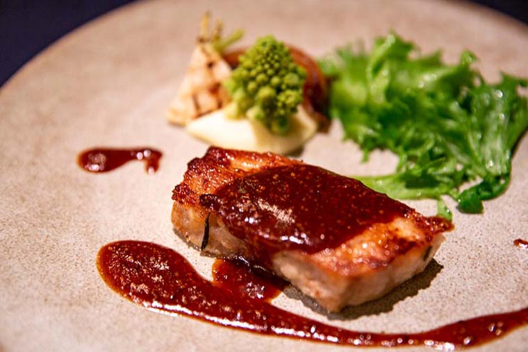 越後湯沢温泉 NASPAニューオータニ