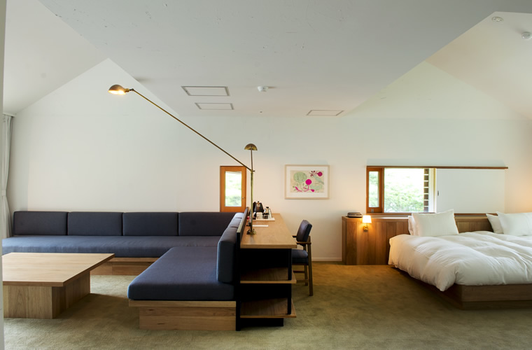 109平米の空間に2つのベッドルームを備えたスイート