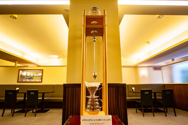 日光金谷ホテル　クラフトラウンジ
