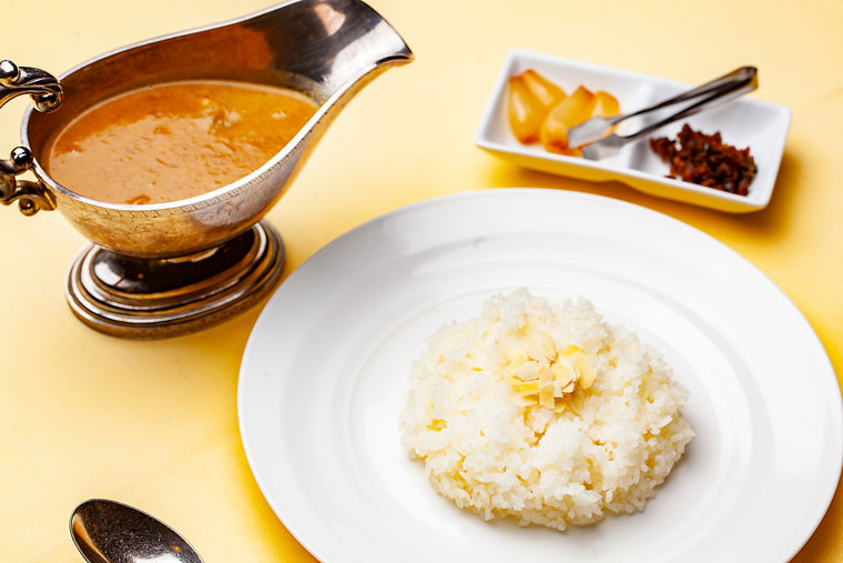 日光金谷ホテル　クラフトラウンジ