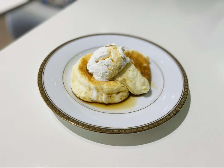 六花亭 帯広本店 2階喫茶室 リコッタパンケーキ