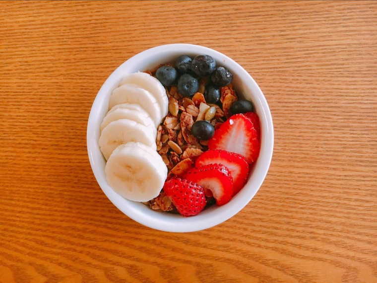 国際通り商店街　C&C BREAKFAST　アサイーボウル