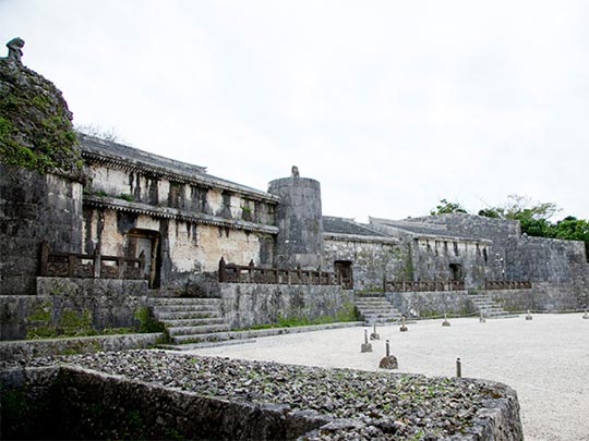 第二尚氏王統の陵墓として造営された玉陵