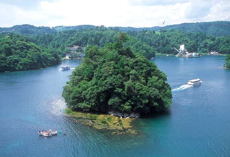 奥能登絶景海道　九十九湾