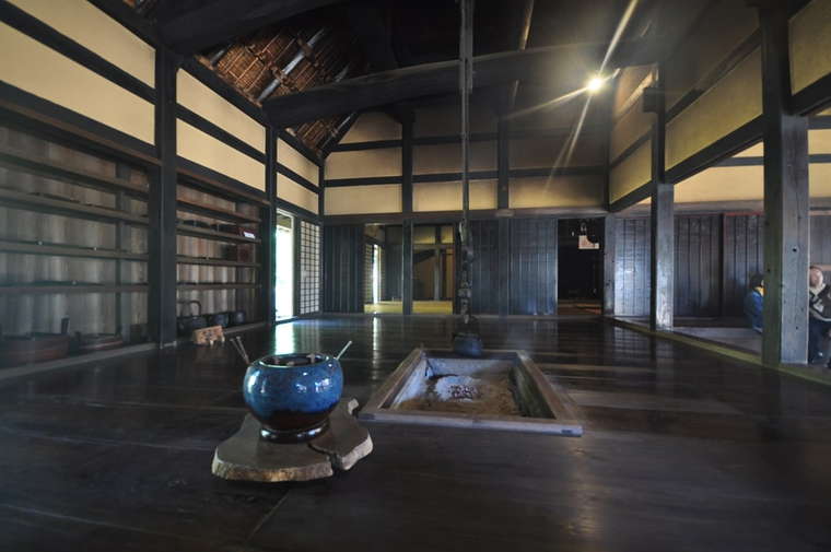 奥能登絶景海道　時国家