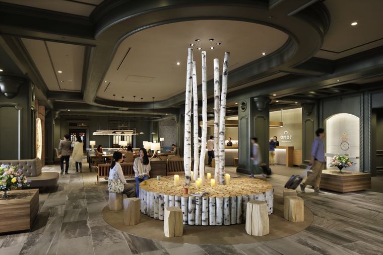 星野リゾート OMO7 旭川 フロント隣のパブリックスペース