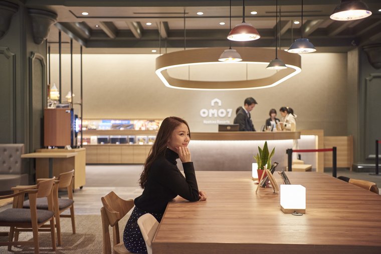 星野リゾート OMO7 旭川のパブリックスペース