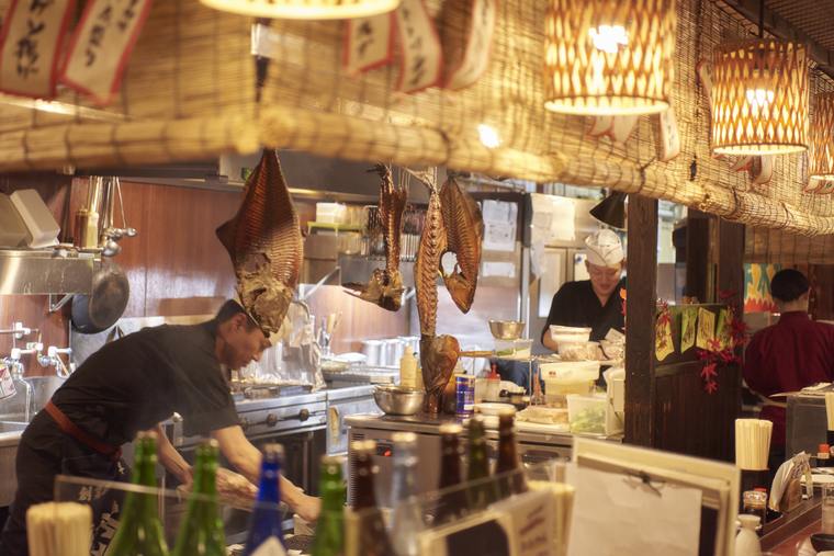 星野リゾート　OMO7 旭川 女子旅　「炉端のユーカラ」