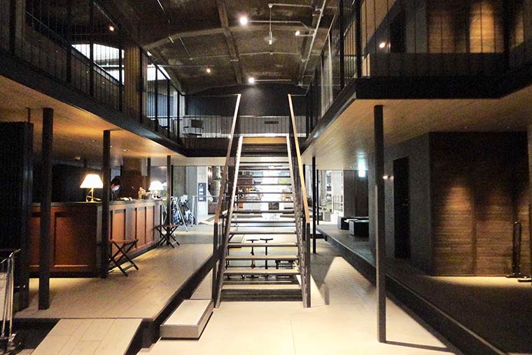 ホテルサイクル内観