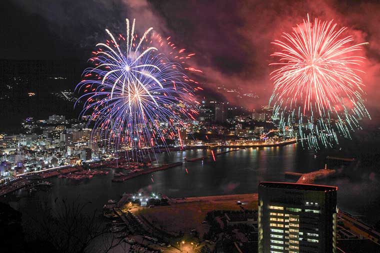 熱海海上花火大会