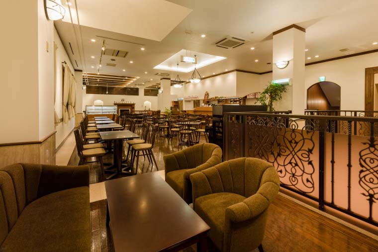 ルタオ本店の店内