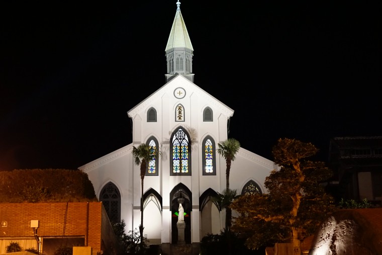 ライトアップされた大浦天主堂