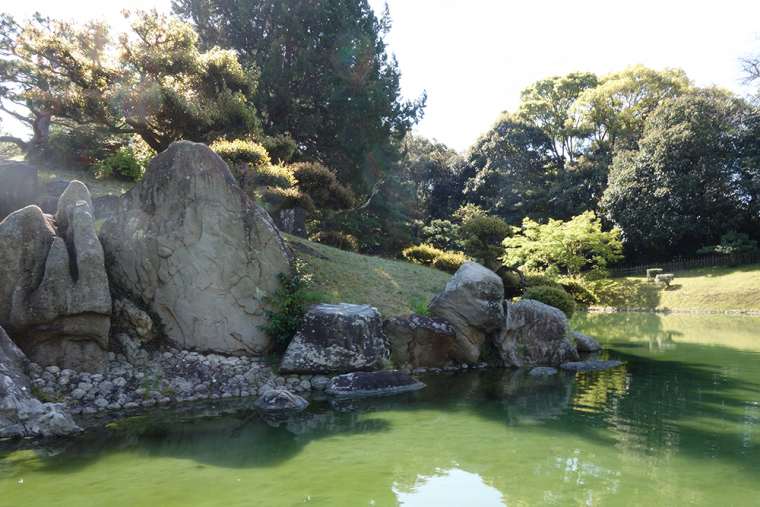 栗林公園の天女嶋