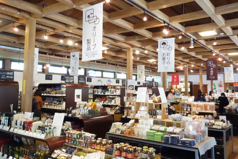 かがわ物産館　栗林庵