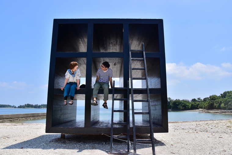 佐久島「おひるねハウス」