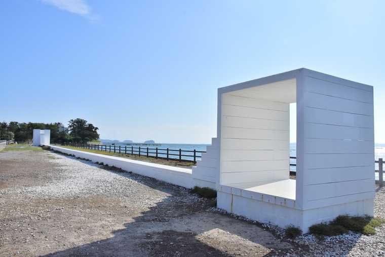 佐久島『イーストハウス』