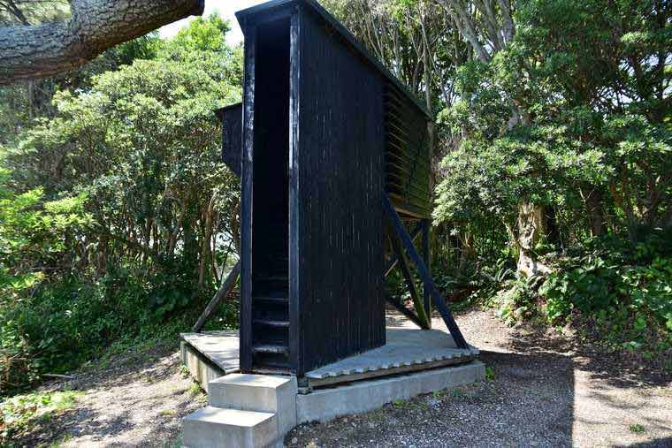 佐久島「佐久島の秘密基地／アポロ」