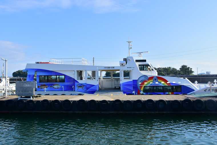 佐久島　東港から高速船で帰路に