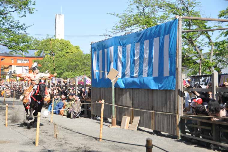 浅間大社の流鏑馬式