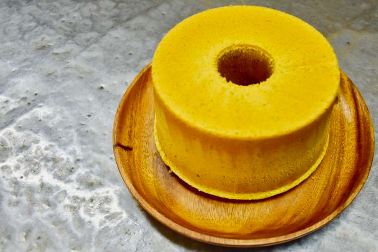 式根島　nat2iroのシフォンケーキ