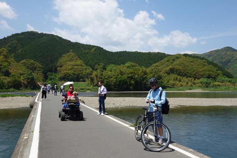 四万十川の佐田沈下橋