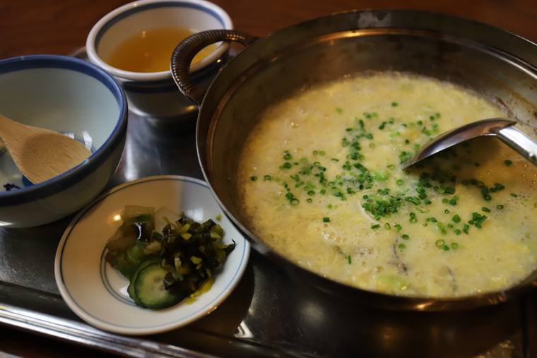 ふく専門 やぶれかぶれ本店 とらふくちり鍋セットの雑炊