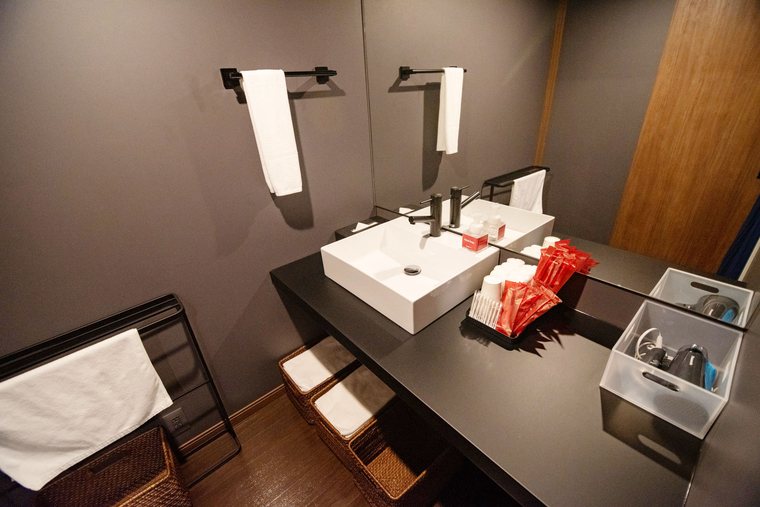 Rakuten STAY x EAGLES洗面台