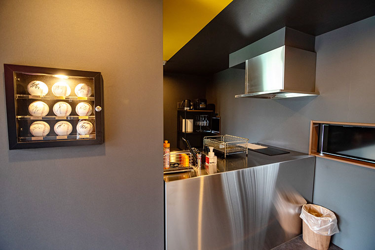 Rakuten STAY x EAGLESキッチン