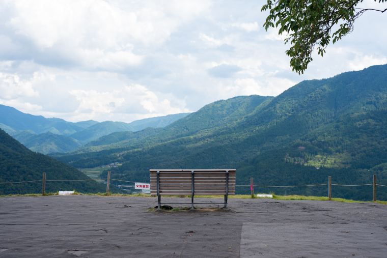 竹田城 映画『あなたへ』「健さんのベンチ」