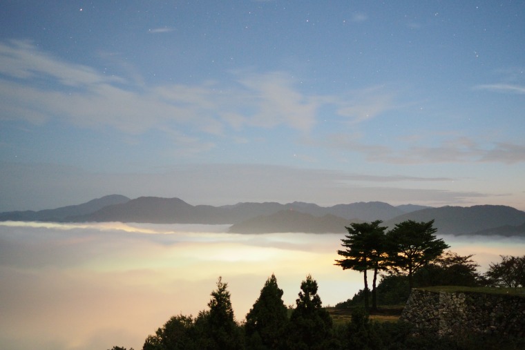 竹田城　雲海　星空