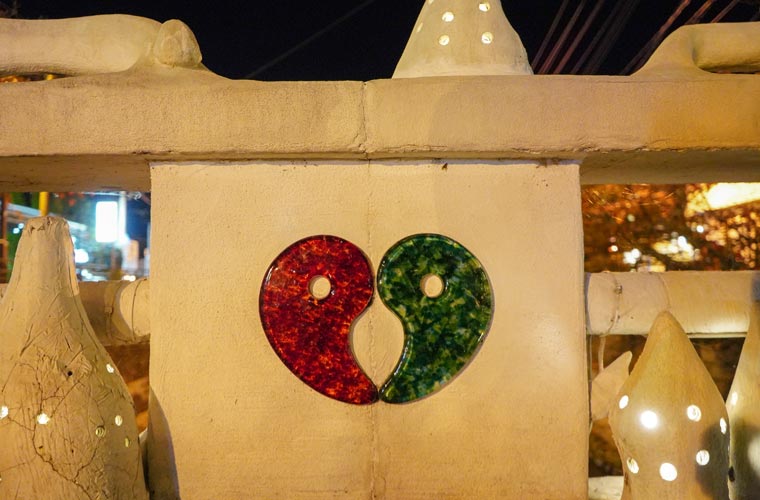 玉造温泉　キラキラ橋