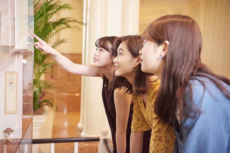 東京ディズニーランドホテル　隠れキャラクター　谷川りさこ　井口綾子　高井明日香