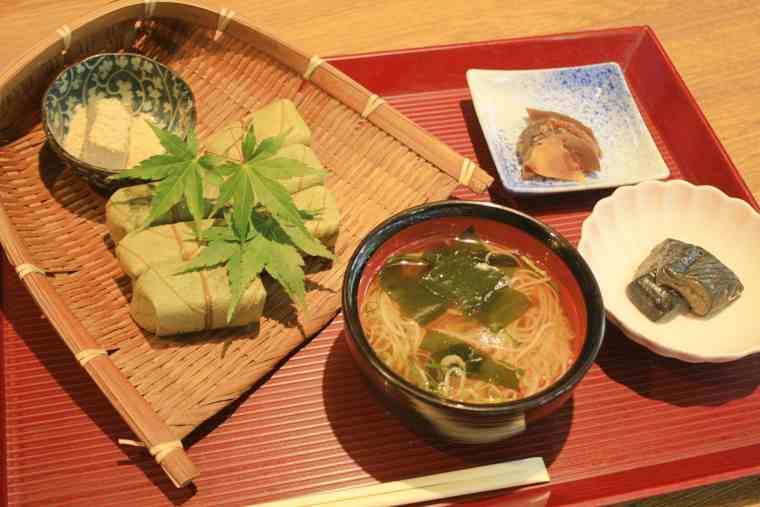 東大寺　味亭山崎屋　吉野御膳