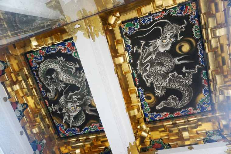 日光東照宮 「八方睨みの昇竜」「四方睨みの降龍」