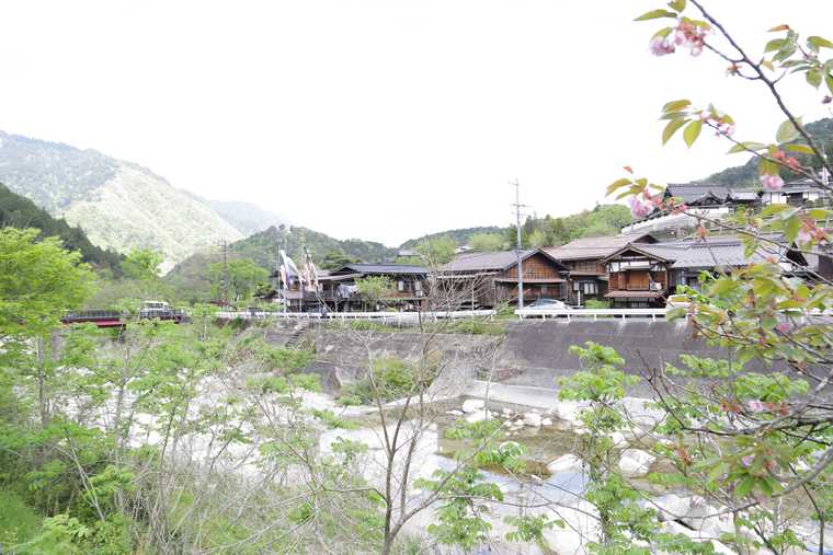 妻籠宿　駐車場からの眺め