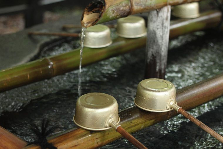 鶴岡八幡宮 白旗神社