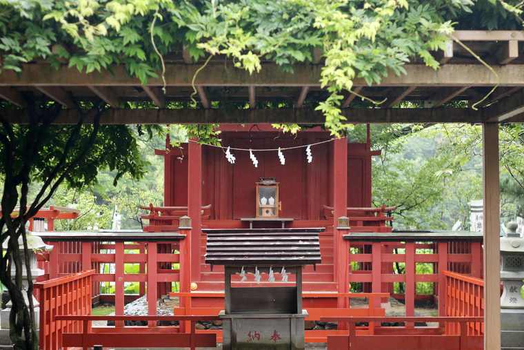 鶴岡八幡宮 御社殿