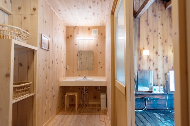 乳頭温泉郷・鶴の湯温泉