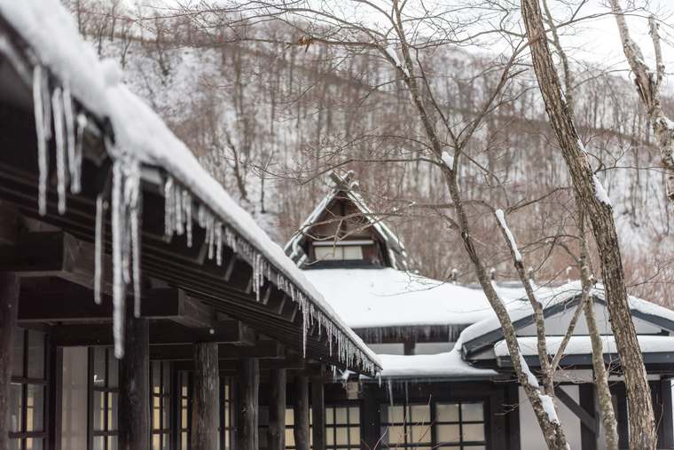 乳頭温泉郷・鶴の湯温泉