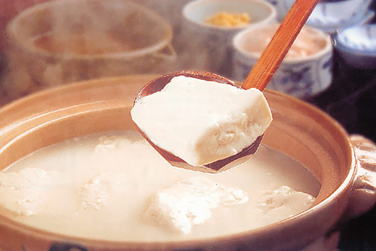 嬉野名物の温泉湯どうぶ