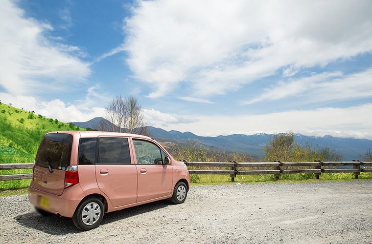 ビーナスラインの道路脇の駐車スペース