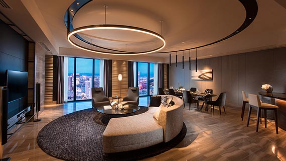 コンラッド大阪