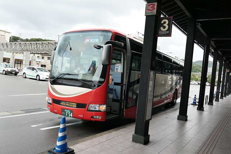 輪島朝市　輪島特急線