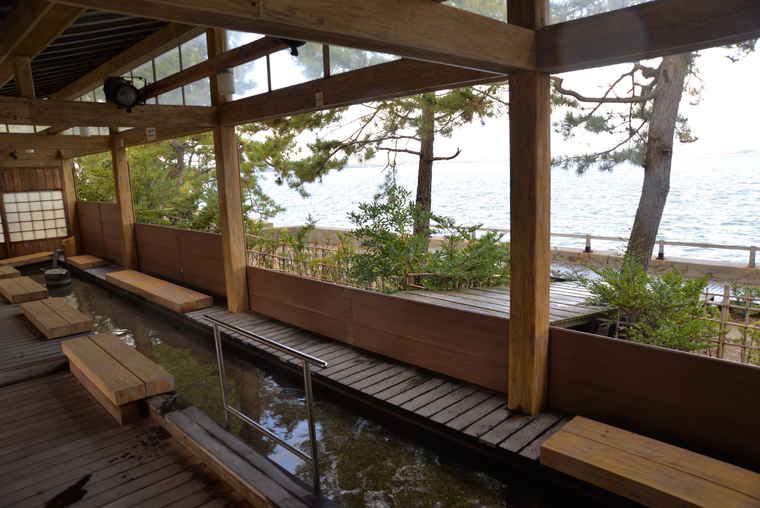 和倉温泉　湯っ足りパーク