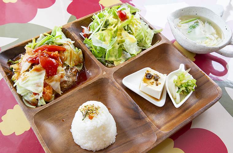 忍野八海　ランチ「cafe甲州路」