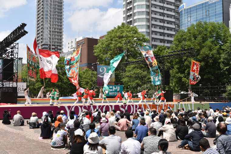 YOSAKOIソーラン祭り　大通西8丁目会場　フリースペース