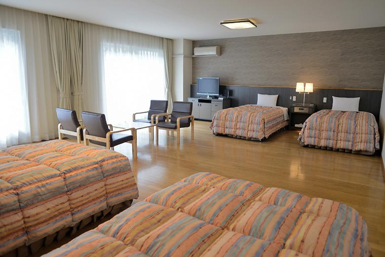 大人6人が泊まれる部屋